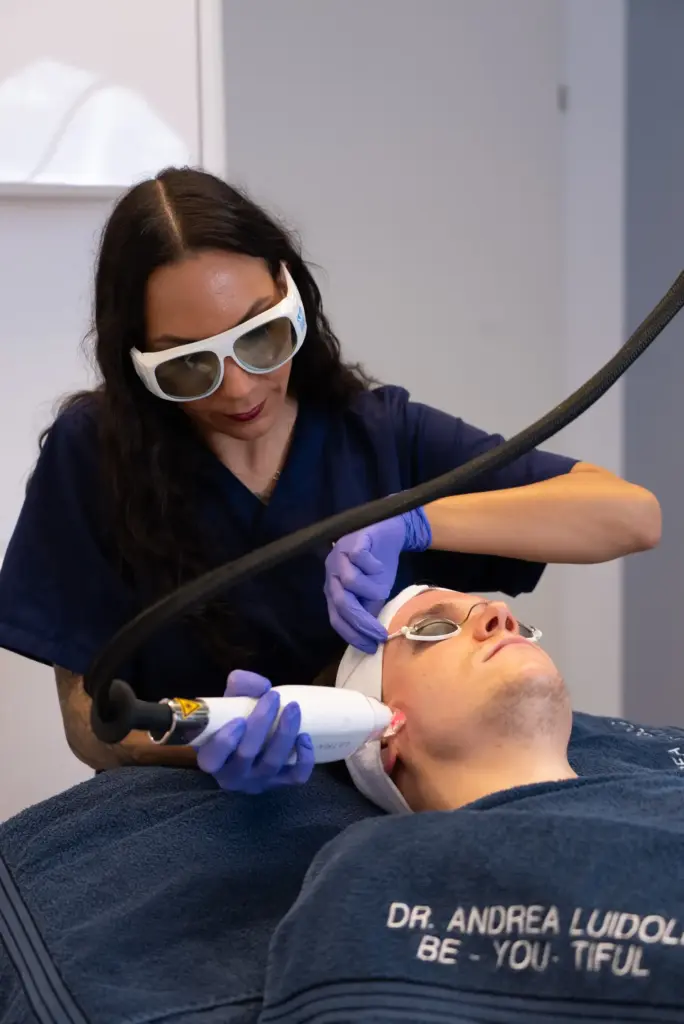 LaseMD Ultra Laserbehandlung bei Dr. Luidold in Leibnitz